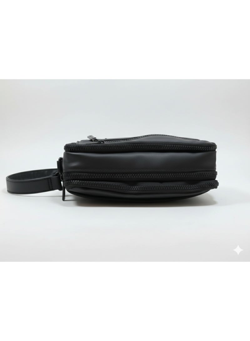 Calvin Klein Jeans Matte Tech Camera Bag – Sleek Black - Image 3